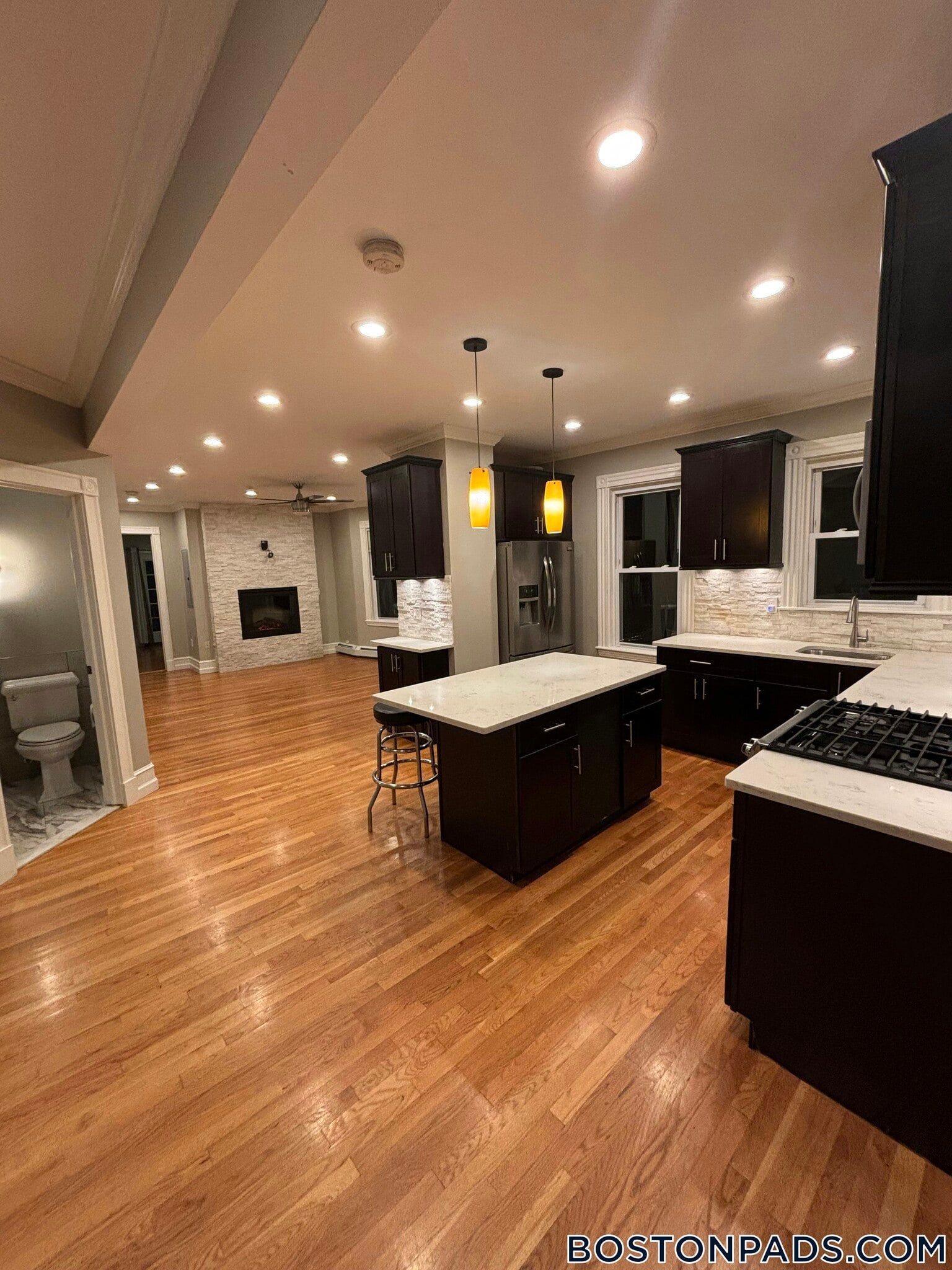 Building Photo - 12 Dorset St