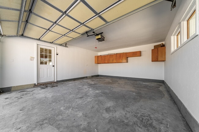 Building Photo - 2659 W Asplin Dr