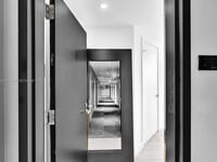 Building Photo - 121 NE 34th St