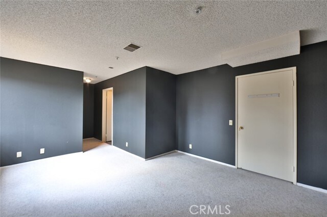 Building Photo - 222 S Catalina Ave