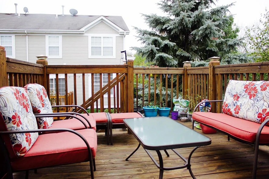 Building Photo - 576 Declaration Ln