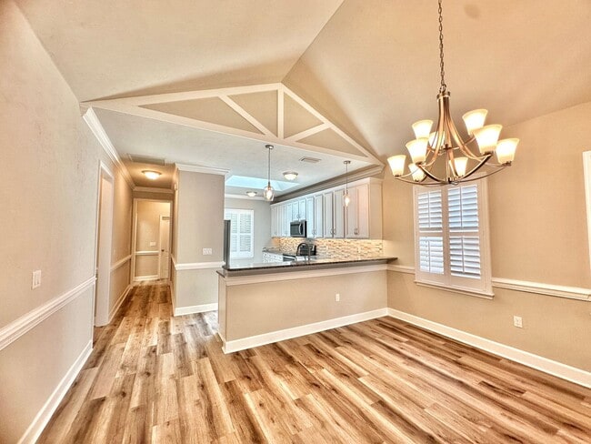Building Photo - Modern Comfort in Fletcher Oaks – 3BR/2BA Home with Natural Light & Serene Views