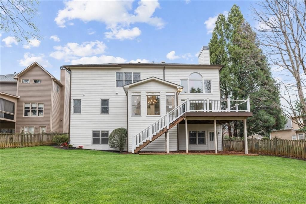 Building Photo - 1158 Queensgate Dr SE