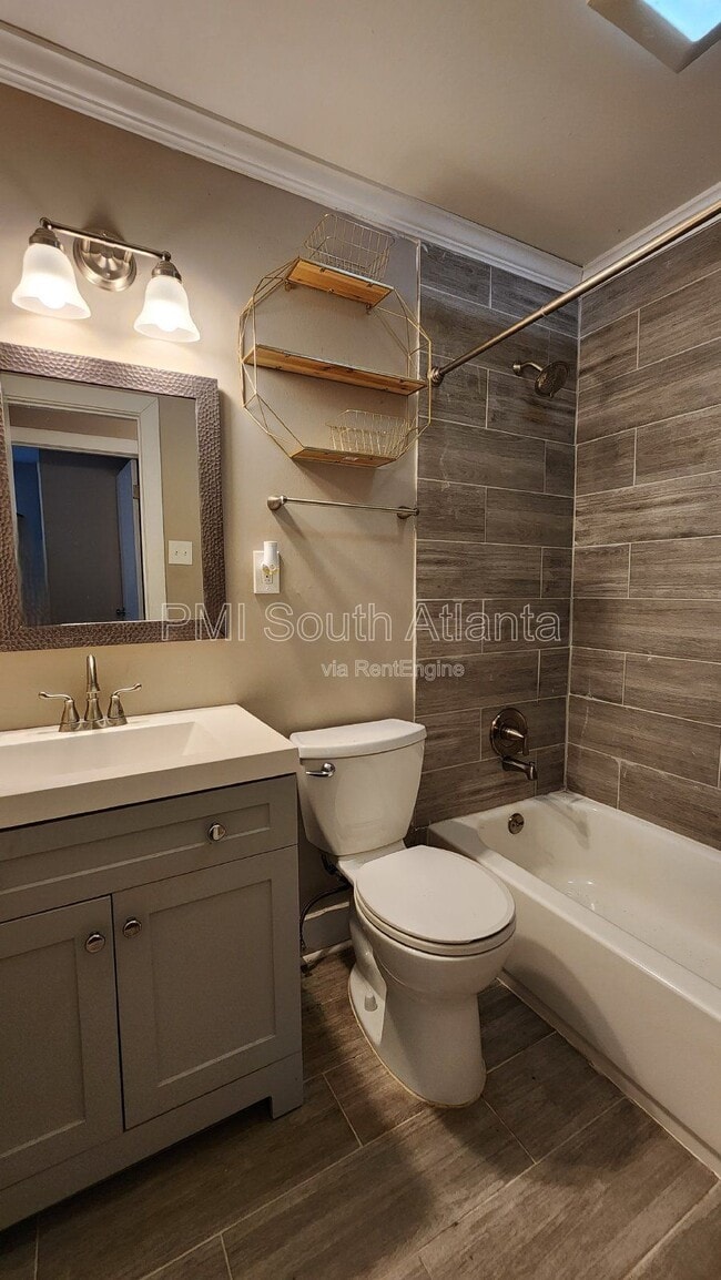 Building Photo - 157 Sunrise Cir