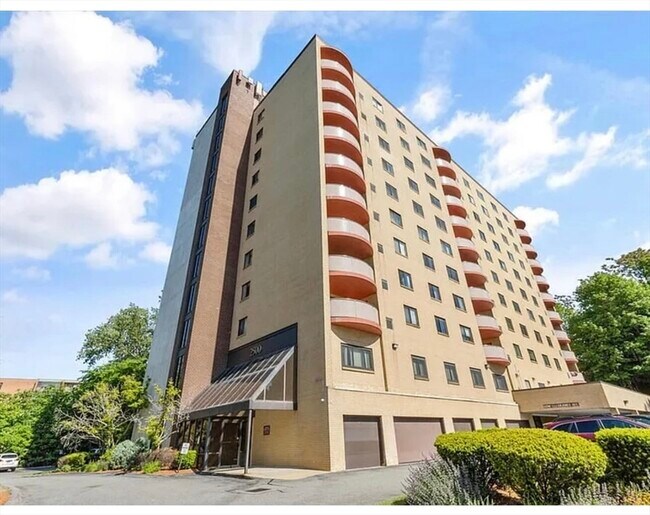 Building Photo - 2500 Mystic Valley Pkwy