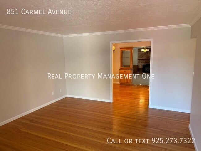 Building Photo - 851 Carmel Ave