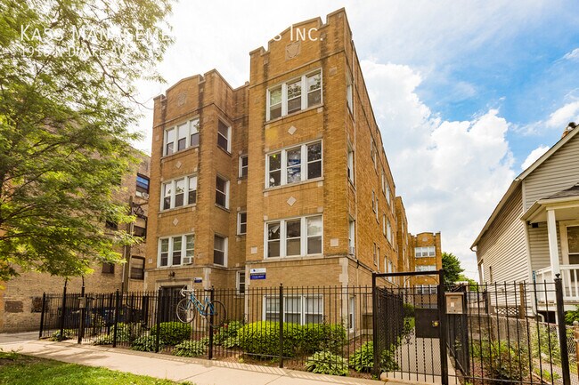 Building Photo - 1916 N Drake Ave