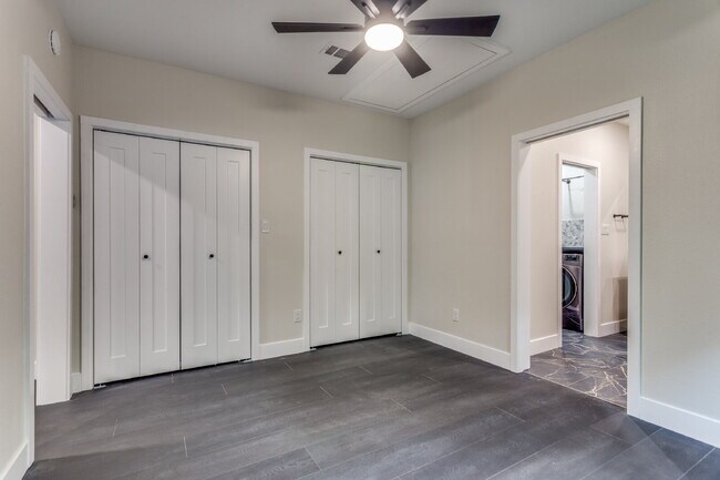 Building Photo - 2823 W Cantey St