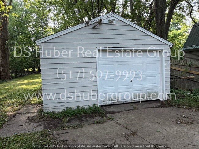 Building Photo - 4927 Starr Ave