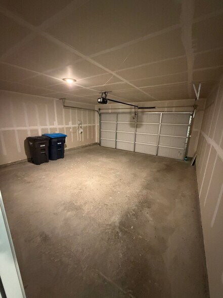 Building Photo - 2961 Serenity Grv Ln