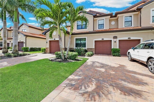 Driveway - 26205 Palace Ln