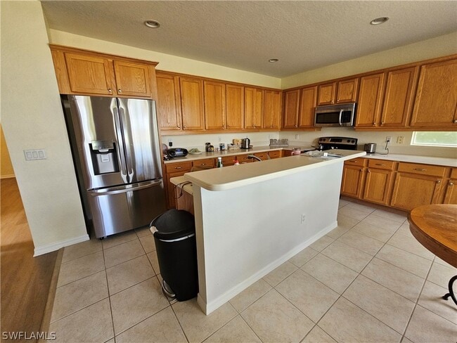 Building Photo - 2084 Par Dr