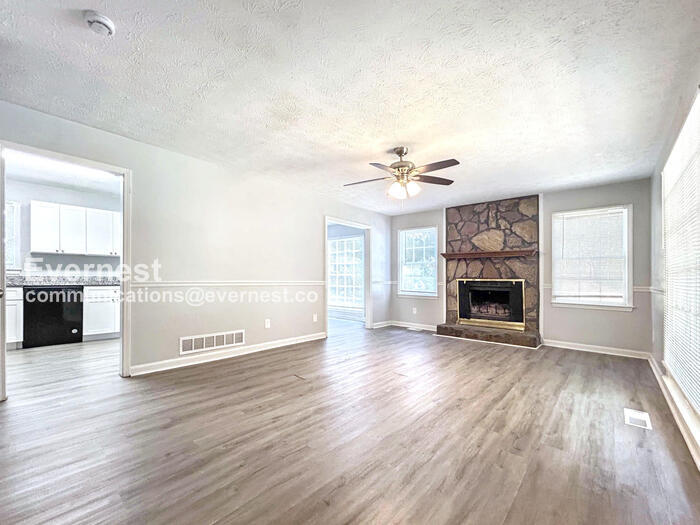 Building Photo - 118 Blackhawk Trail