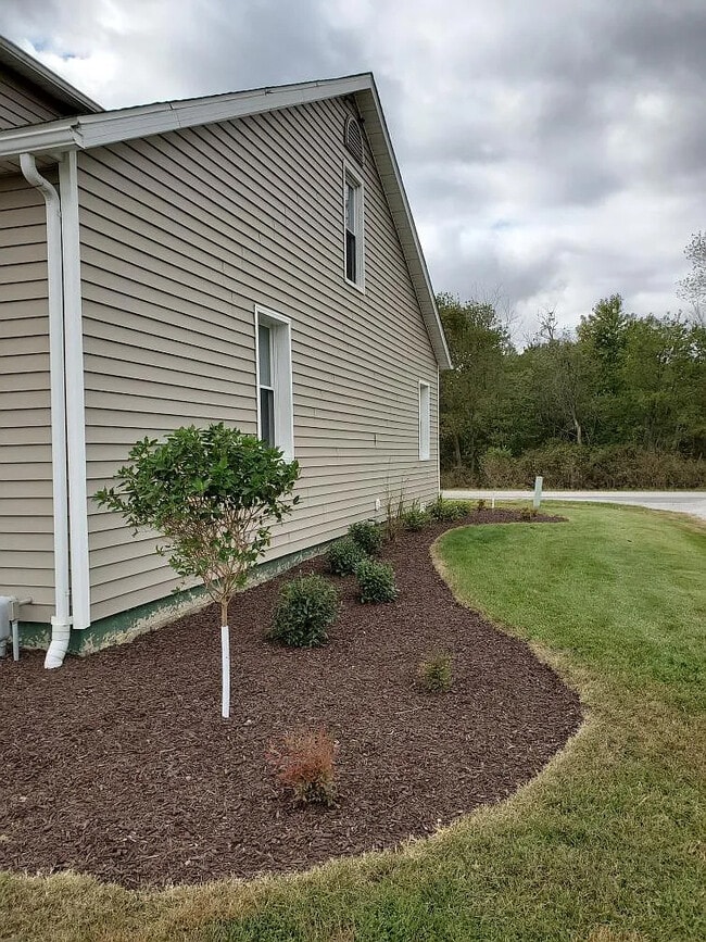 Building Photo - 5430 Floraville Rd