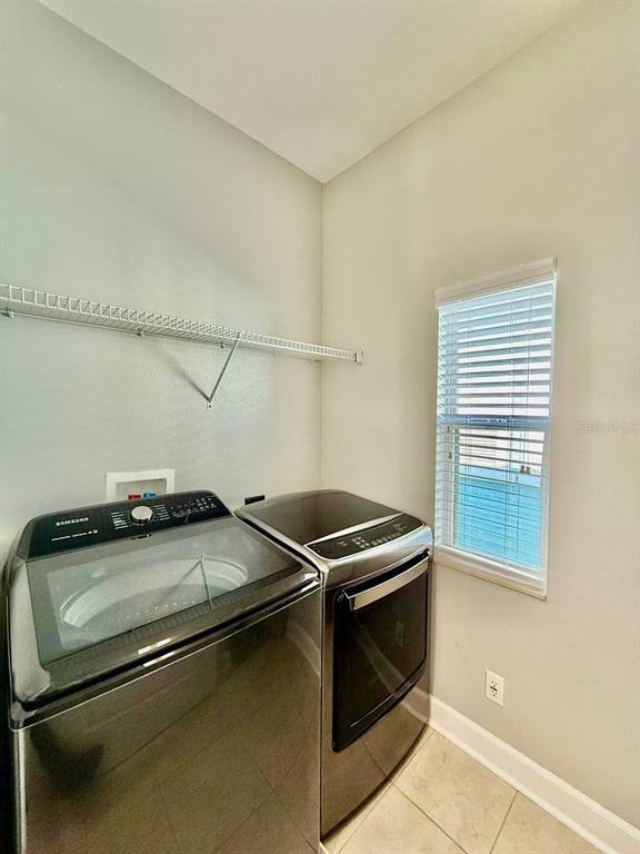 Building Photo - 6545 Simone Shores Cir