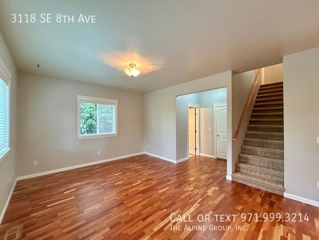 Building Photo - 3118 SE 8th Ave
