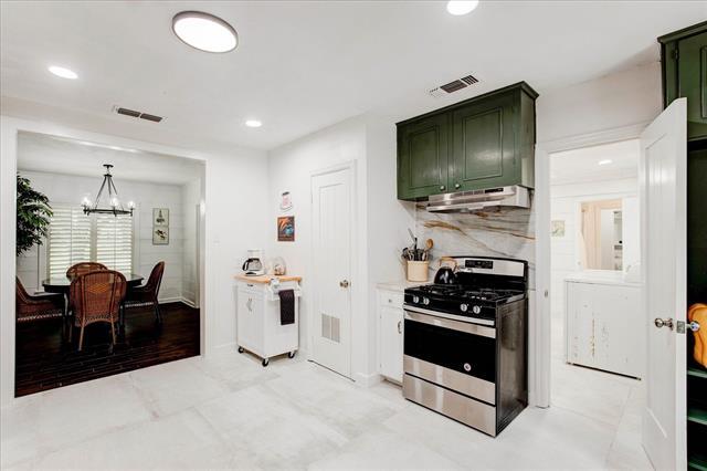 Building Photo - 3727 W Biddison St