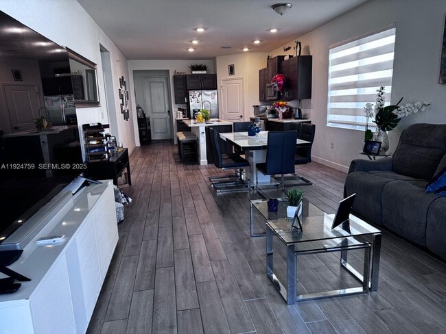 Building Photo - 13201 SW 269th Ter