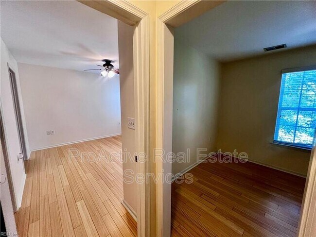 Building Photo - 4581 Duffy Dr