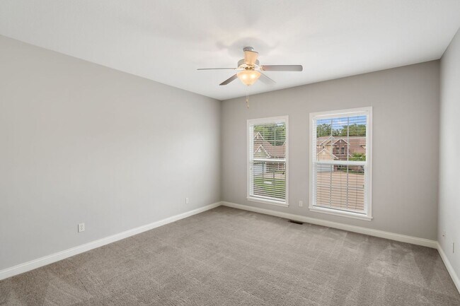 Building Photo - 2420 Boulder Springs Dr
