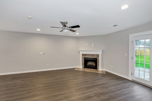 Building Photo - 101 Belle Haven Dr