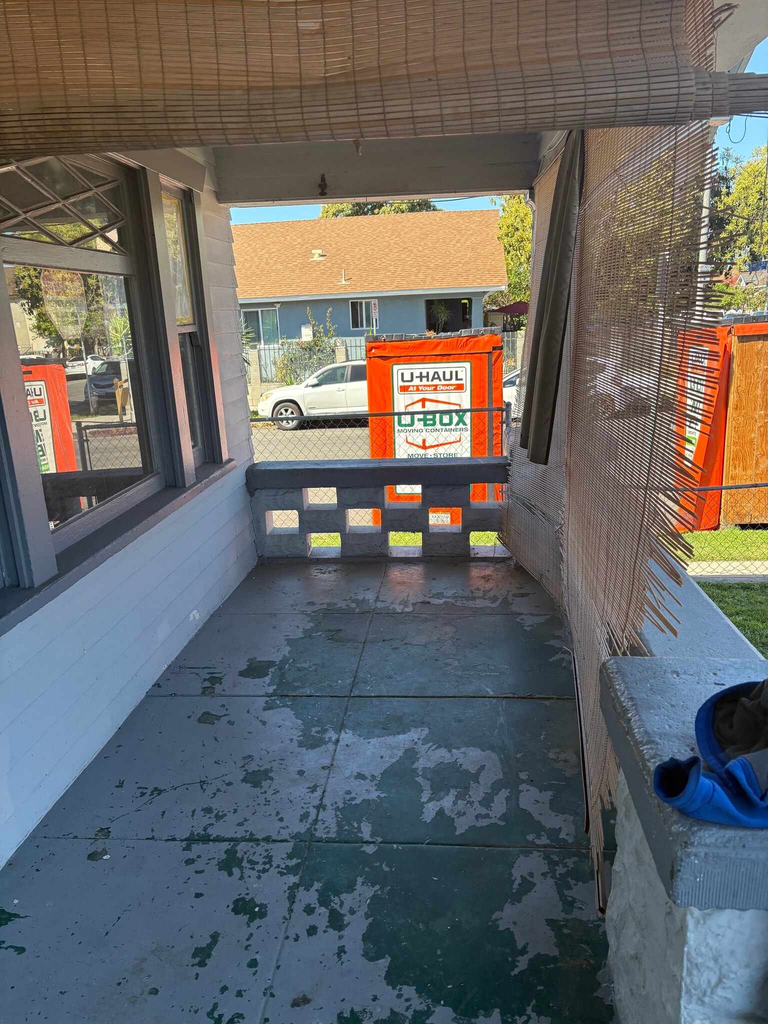 Building Photo - 402 E 43rd Pl