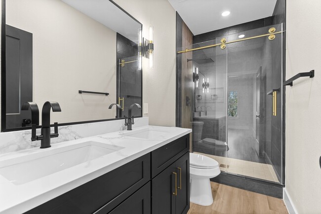 Building Photo - 4206 Kewanee St