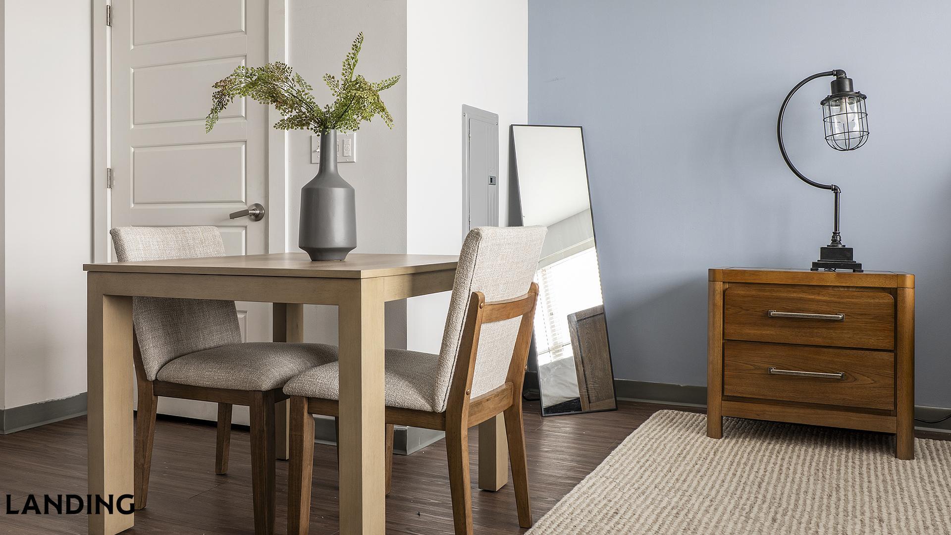 Building Photo - 302 13th St S