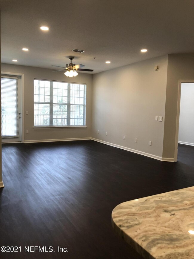 Building Photo - 11251 Campfield Dr