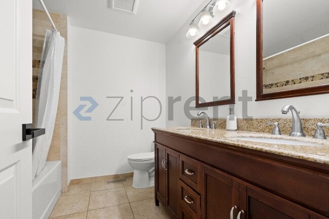 Building Photo - 10733 126th Pl NE