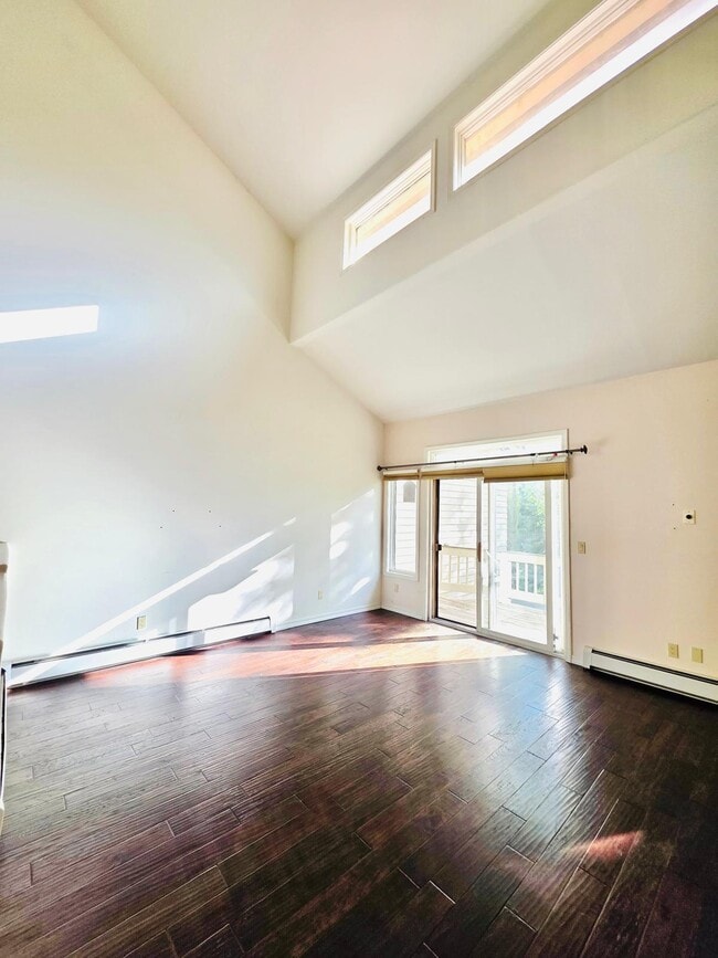 Building Photo - 2023 Arbor Park Dr