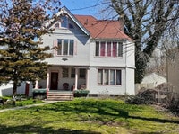 Building Photo - 159 Tysen St