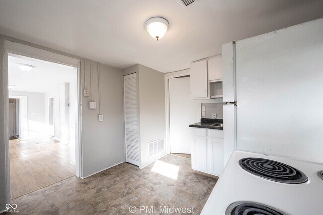 Building Photo - 2905 Tindall St