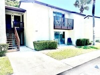 Building Photo - 4215 E Bay Dr
