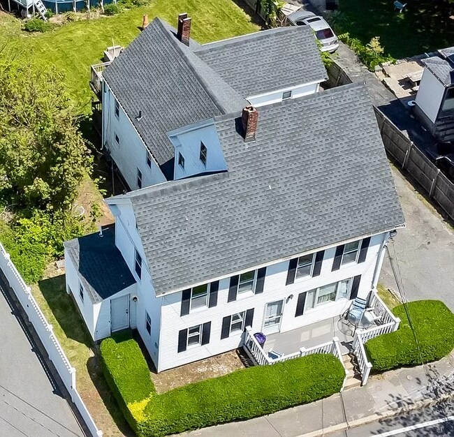 129 Essex Ave 129 Essex Ave Gloucester MA 01930 Apartment Finder