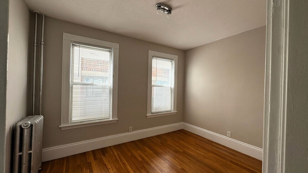 Building Photo - 797 Cambridge St