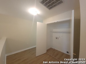 Building Photo - 10527 Hunters Pond