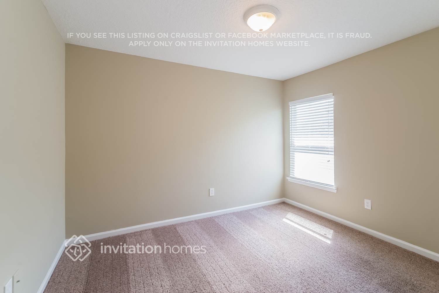 Building Photo - 13742 Fish Eagle Dr W
