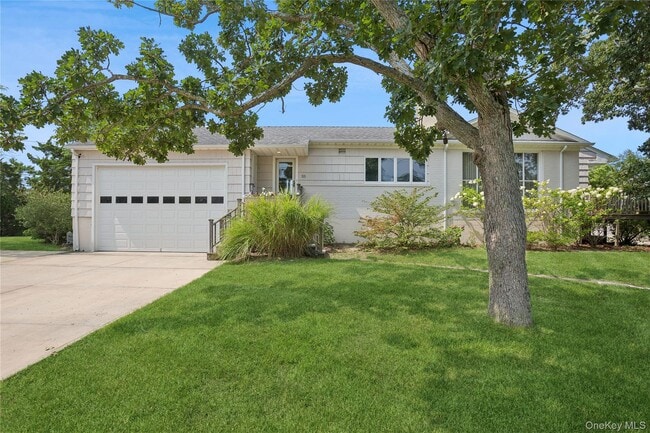 Building Photo - 33 Beach Rd