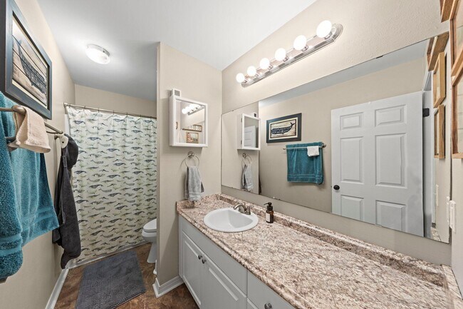 Building Photo - 4405 Southminster Cir