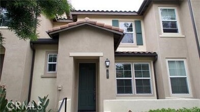 Building Photo - 212 Dewdrop