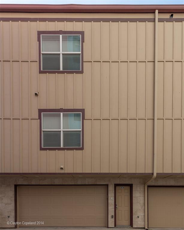 Building Photo - 307 Boyett St