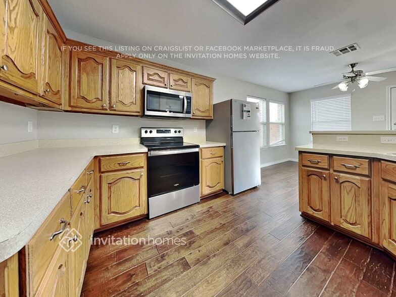 Building Photo - 708 Orchid Blvd