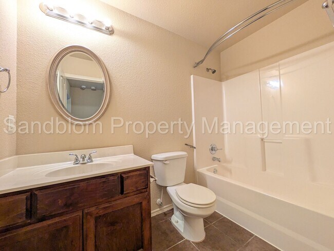Building Photo - 4003 W 104th Pl S