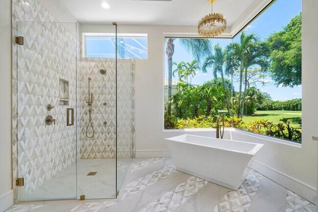 Building Photo - 1128 Crystal Dr