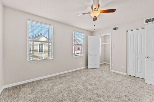 Building Photo - 220 Trestle Tree