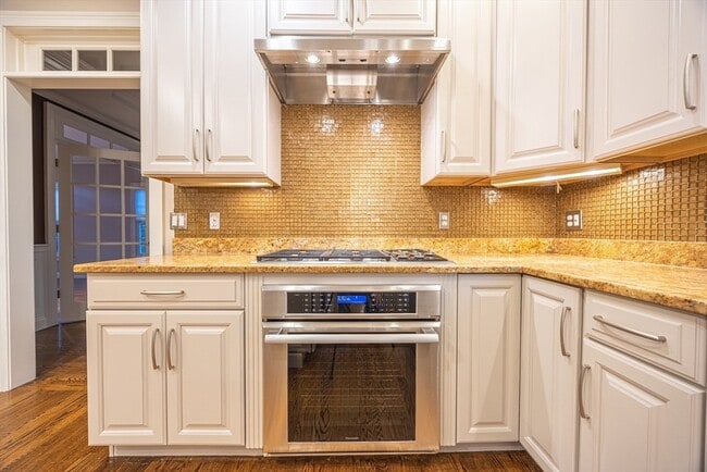 Building Photo - 27 Mellon Rd