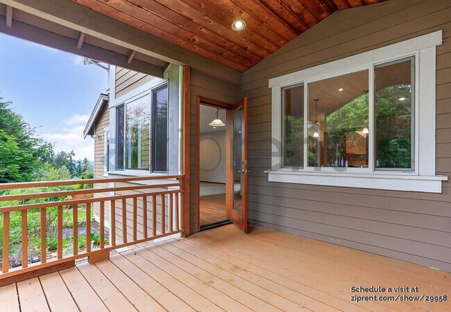 Building Photo - 16225 Simonds Rd NE