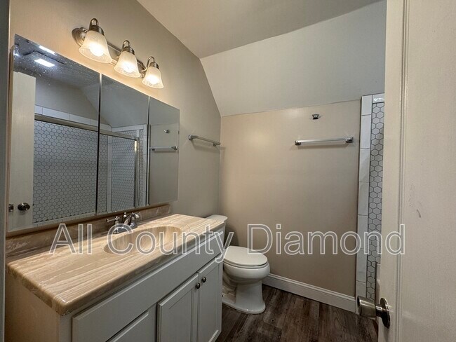 Building Photo - 607 Plantation Ct