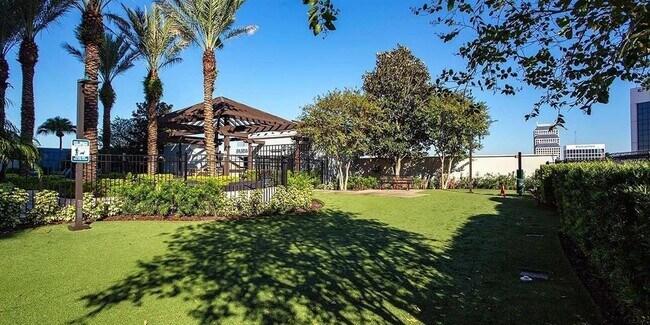 Building Photo - 55 W Church St